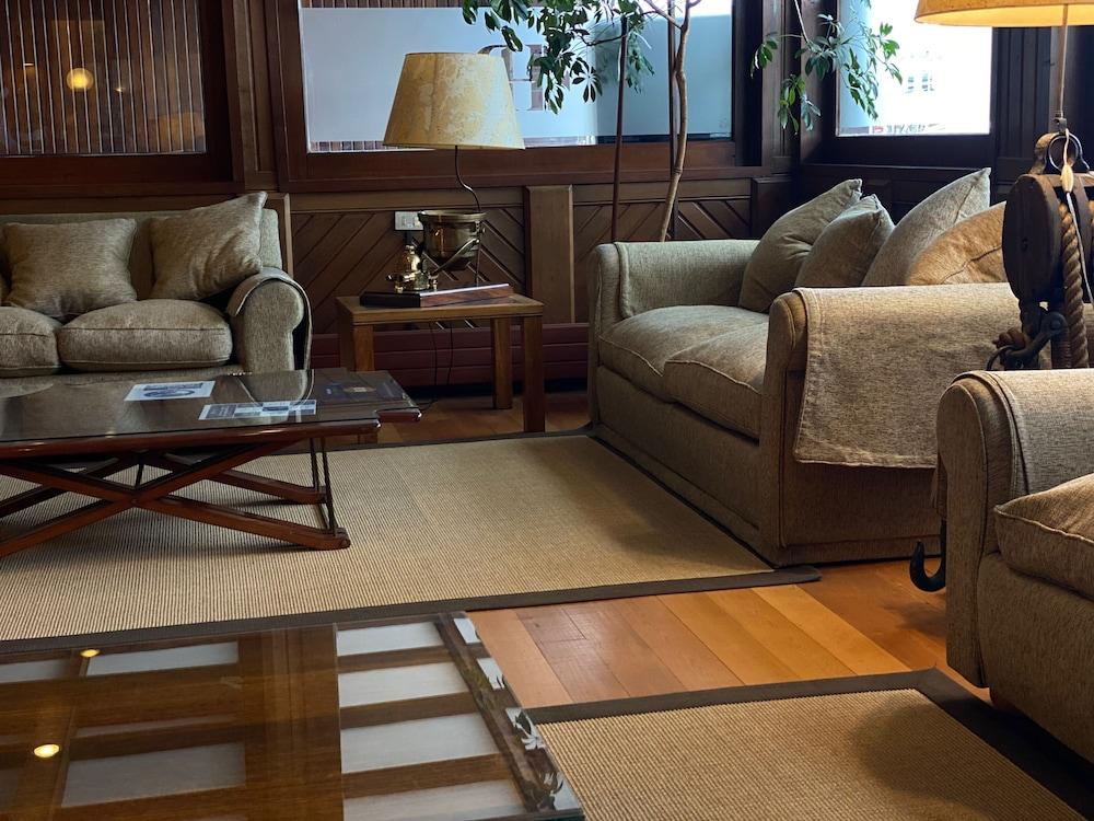 Abba Presidente Suites Puerto Montt Exterior photo